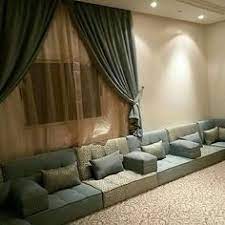 Notre salon à ressort est conçue avec des matériaux de haute gamme qui rendent votre salon solide, durable, vous offre un accueil ferme et un confort aussi bien en position assise que couchée. 34 Idees De Matelas De Sol Matelas De Sol Mobilier De Salon Salon Marocain