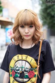 Strawberry Blonde Rocker Style Japanese Girl In Harajuku Strawberry Blonde Blonde Hair Japan Blonde Asian