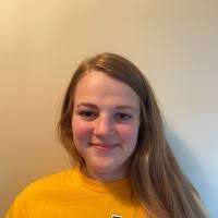 Nicole Rott's Instagram, Twitter & Facebook