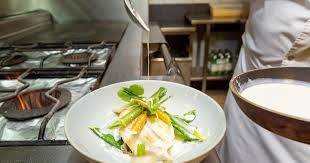 Photo Emploi. Le club htelier Bourgogne organise son cinquime job ...