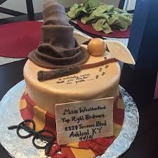 Harry Potter Cake Harrypottercake Harrypotter Griffindor Snitch Sortinghat Kuchen