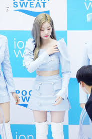 Pin By Camila Rodriguez On Twice Kpop Outfits Korean Outfits Kpop Girls