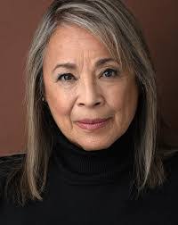 Sheri Ball's Instagram, Twitter & Facebook