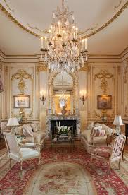 Joan Rivers Re Lists Upper East Side Penthouse For 29 5 Million Business Insider Elegant Home Decor Elegant Homes Elegant Interiors