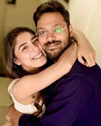 Bollywood Unplugged added a new photo.