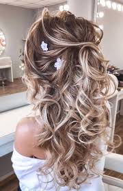 57 Beautiful Wedding Hairstyles For A Beautiful Rustic Barn Wedding Joyeux Noel20 In 2020 Half Up Wedding Hair Hair Styles Rustic Wedding Hairstyles