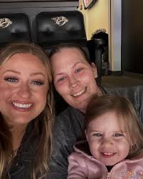 HAPPY WOMEN'S DAY! 🙌🏻💕🥹 There are way too many photos to post of all my  beautiful sisters who mean so much to me. And yet, so many women who have  deeply affected