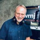 Ladies' white ice skates, size 7 w/ blade protectors