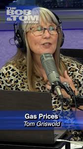 AD Former MLB pitcher Drew Storen joins us to learn a little comedy at the  feet of the master: Ace Cosby with his Joke of the Day. Father's Day is  coming up,