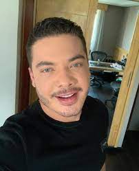 Canal oficial do wesley safadão no youtube. Wesley Safadao Posta Selfie E Fa Dispara Ta Estranho Seu Rosto Sbt