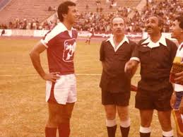 Caf champions league )‏ هي بطولة كرة قدم أفريقية سنوية ينظمها الاتحاد الأفريقي لكرة القدم منذ عام 1964 لأفضل أندية كرة القدم في قارة أفريقيا ، وهي مسابقة الأندية الأولى لكرة القدم في القارة والتي تعادل دوري أبطال أوروبا. Ø¯ÙˆØ±ÙŠ Ø£Ø¨Ø·Ø§Ù„ Ø£ÙØ±ÙŠÙ‚ÙŠØ§ Ù…ÙˆØ§Ù‚Ù Ø§Ù„Ø£Ù‡Ù„ÙŠ ØªØ§Ø±ÙŠØ®ÙŠ Ø§ Ù‚Ø¨Ù„ Ù†Ù‡Ø§Ø¦ÙŠØ§Øª Ø§Ù„Ø¹ÙˆØ¯Ø© Goal Com