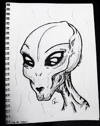 Alien I Drew Step By Step From The Website Dragoart All I Did Was Draw What It Said In Pencil First Then Go Over Alien Drawing Alien Sketches Art Drawings