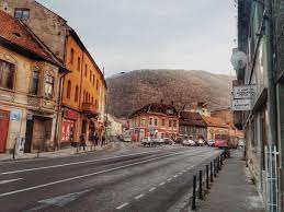 Cetatea arata din ce în ce mai bine, e din ce în ce mai animata desi, personal, as evita sa mai merg sambata sau duminica la pranz, cand este foarte aglomerat. City Break In Brasov Ce Poti Face In 3 Zile In Acest Oras