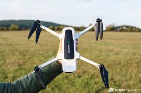 30.4 x 25.2 x 9cm flying weight: Reset Gimbal Hubsan Zino Hubsan Zino Gimbal Error 0x0080 And Gimbal Update Youtube Wheel To Adjust Tthe Brightness Of The Remote Control