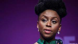 Chimamanda ngozi adichie chimamanda ngozi adichie. Chimamanda Ngozi Adichie Star Der Globalen Literaturszene Und Feministin Bucher Dw 15 09 2019