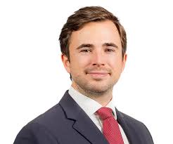 Simon Hall: Offshore Lawyer and Litigation Partner in BVI