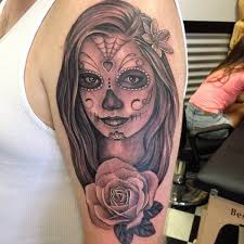 Most of the women prefer to go for a quarter and half sleeves pattern while others prefer full arm tattoo patterns. 109 Striking Sleeve Tattoos For Men And Women 2019
