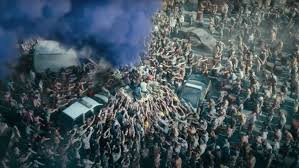 Discovery season 4 after having joined the show for its sophomore season. Watch The Full Trailer For Zack Snyder S Army Of The Dead
