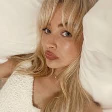 Amber Davies and Simon's Dreamy Performance Earns a Perfect Score