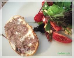 Rezept Fur Mettbrotchen Vom Grill Wie Sie Kinder Lieben Rezept Mettbrotchen Rezepte Lebensmittel Essen