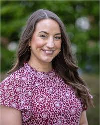 Jana Sewell's Instagram, Twitter & Facebook