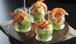 Sono un po noiosi perchè bisogna sgusciarli. Cocktail Di Gamberetti In Salsa Rosa Ricetta Chef Gordon Ramsay The Italian Times