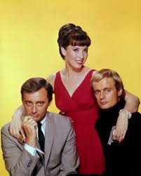 Star armie hammer has been a big cheerleader for a potential the man from u.n.c.l.e. Fifty Fascinating Facts About The Man From U N C L E The Man From Uncle Man From Uncle Tv Robert Vaughn