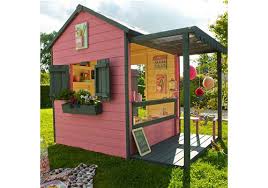 Voir plus d'idées sur le thème jardin pour enfants, jardins et jeux exterieur. 5 Idees Originales Pour Personnaliser La Cabane En Bois Des Enfants