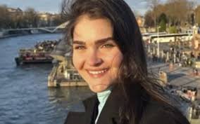 Cadê ela? Descubra como está Caroline Smith, atriz mirim que fez Ritinha em  Alma Gêmea