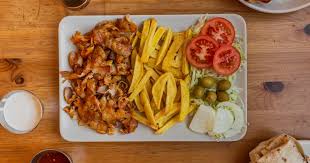 Birçok kişi kebap sevmekte ve öğünler de tercih etmektedir. Kings Kebab And Burgers Restaurant Menu In Dagenham Order From Just Eat