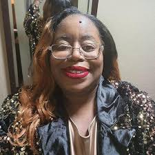 Amazon.com: Sade's Secret (Wahida Clark Presents a Young Adult Novel):  9781936649433: Sparkle, Sparkle: Books