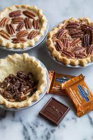 Mini Bourbon Caramel Derby Pies Derby Pie Tart Dessert Dessert Recipes