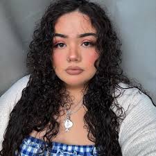 Who are good tattoo artists in Belvidere, IL?