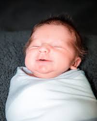 Are you joking! Look at how cute this little guy is!! It was so great  taking pictures of this tiny dude and catching up with some friends :) Do  you have kids