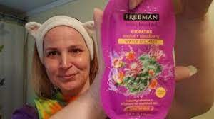 Juicy cloudberry, enriched with omegas and vitamin c, illuminates for a healthy glow. Freeman Hydrating Cactus Cloudberry Water Gel Mask Youtube