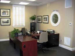 Decorate Your Office At Work Office Interior Design Office Wall Colors Home Office Design