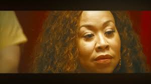 Müzik videolarındaki bu kız kim (she ve sorry not sorry)? :  r/tylerthecreator