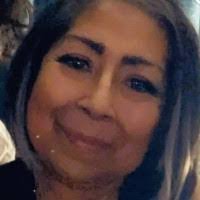 Annette Senior's Instagram, Twitter & Facebook