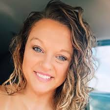 Jonathan Elolf and Vavina Lapham's Wedding Website