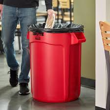 Latest rubbermaid kitchen trash cans. Rubbermaid Fg263200red Brute 32 Gallon Red Round Trash Can