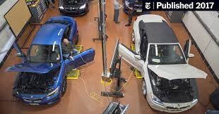 The average salary for a car dealer is $39,443. Shortage Of Auto Mechanics Has Dealerships Taking Action The New York Times