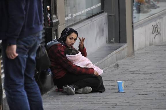 Bedelen is legaal, maar niet overal' | De Standaard