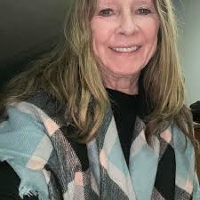 Semi-retired, journeyman carpenter with well over forty years experience. I  am available to help homeowners for $375 cash per day.