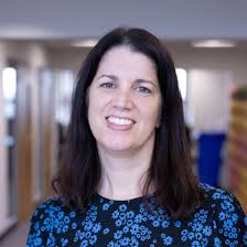 Lisa Cogan's Instagram, Twitter & Facebook