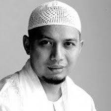 Telah pulang ke rahmatullah ustadz arifin ilham pukul 23.15 waktu penang, malaysia. Ust Muh Arifin Ilham Marifinilham Twitter