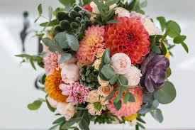 We did not find results for: August Wedding Flowers Bouquets And Decoration Ideas Confetti