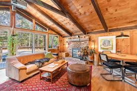 Let's welcome our new members! Sarah Pappas Johnson, Victoria Thavaseelan,  Devette Devette, Sunapee Harbor Cottages, Missy Lyne, Katie Arner, Angela  Marie Contes, Rose Shaw