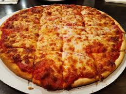 Searching summary for pizza hut near me phone number. Pete S Pizza Bakehouse 66 Photos 250 Reviews Pizza 1100 W Granville Chicago Il Restaurant Reviews Phone Number Menu