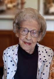 Martha Rutter's Instagram, Twitter & Facebook