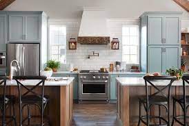 Maybe you would like to learn more about one of these? Episode 13 Season 5 Hgtv S Fixer Upper Chip Jo Gaines Fixer Upper Kitchen Modern Kitchen Kitchen Design